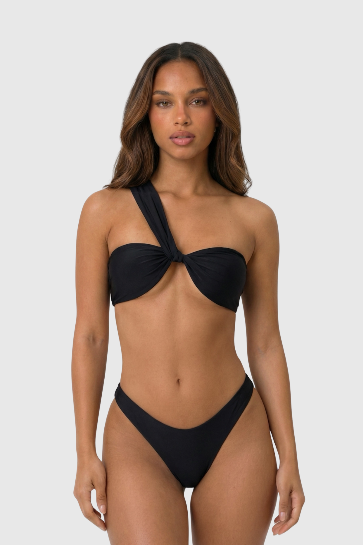 Nusa Bikini Top – Intense Black 